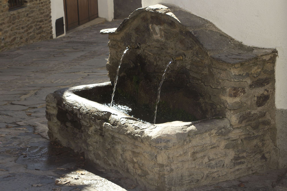 Water springs out everywhere in Bubion